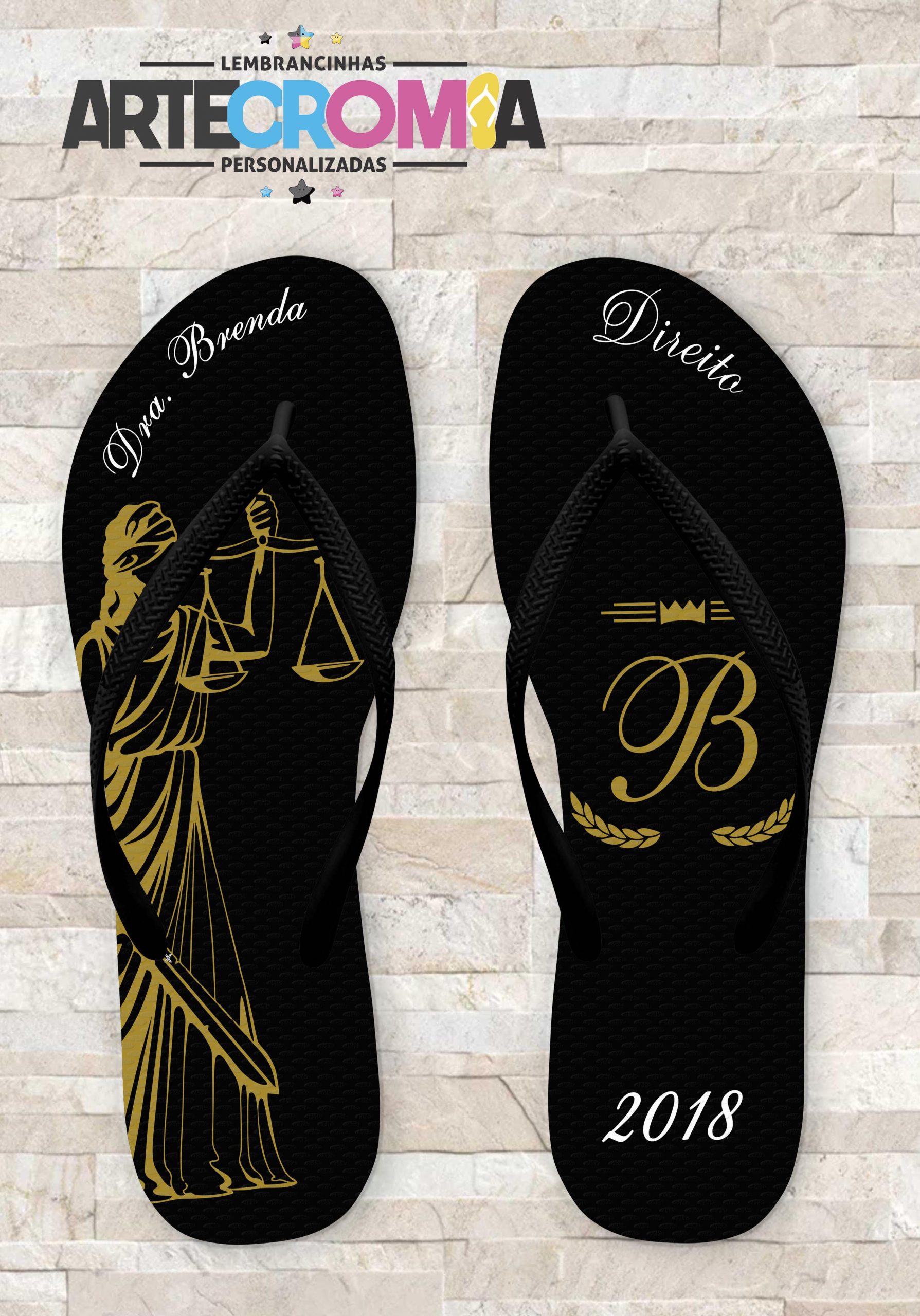 Chinelo Personalizado Formatura De Direito Deuja Justiça Dourada Fundo Preto Mdl 025